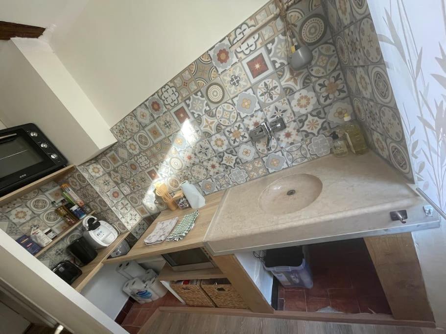 Magnifique T2 Vieux Bandol Apartment Luaran gambar